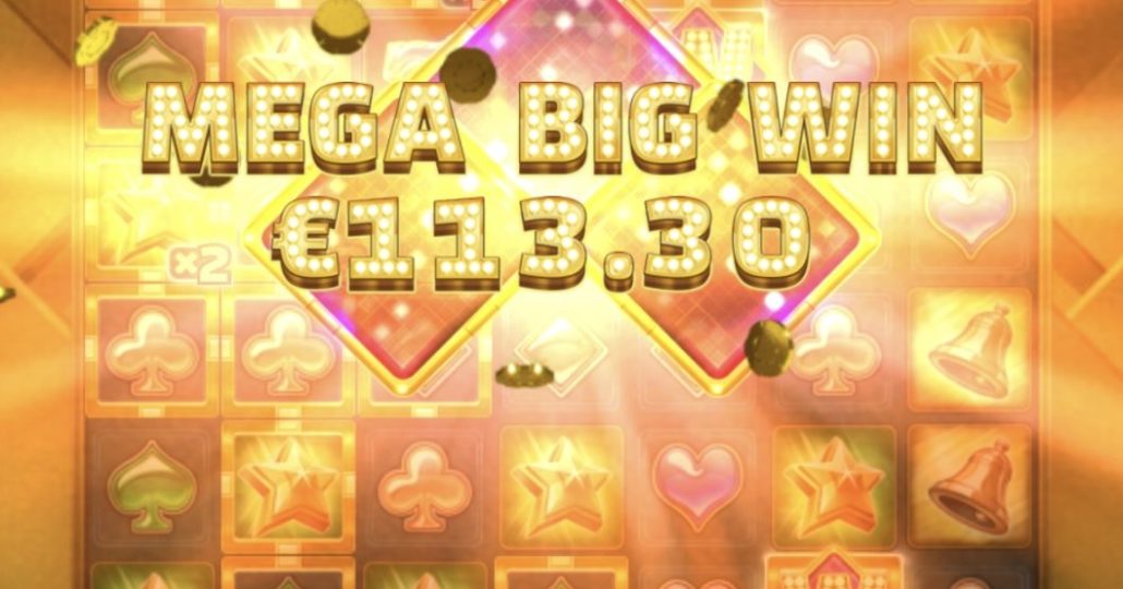 Wild Frames slot machine online casino gambling big win